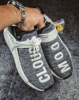 [CÓ SẴN] Pharrell x Adidas NMD Human Race Cloud Moon  ( xám trắng)
