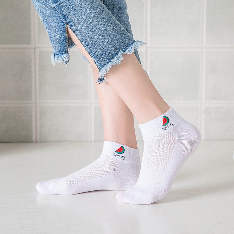 Tất vớ trắng cổ ngắn nữ họa tiết dễ thương, chất liệu vải co giãn bốn chiều - Sope Shop