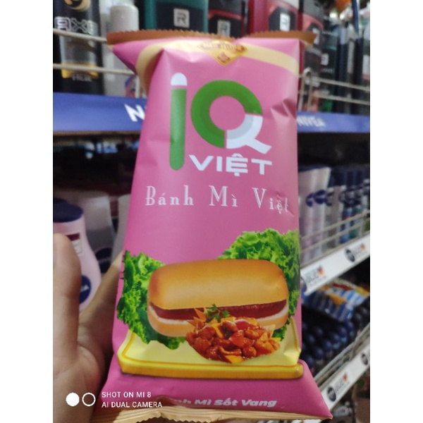 Bánh mỳ IQ Việt 55g ruốc, ruốc tôm, ruốc gà, phô mai trứng muối, sốt vang