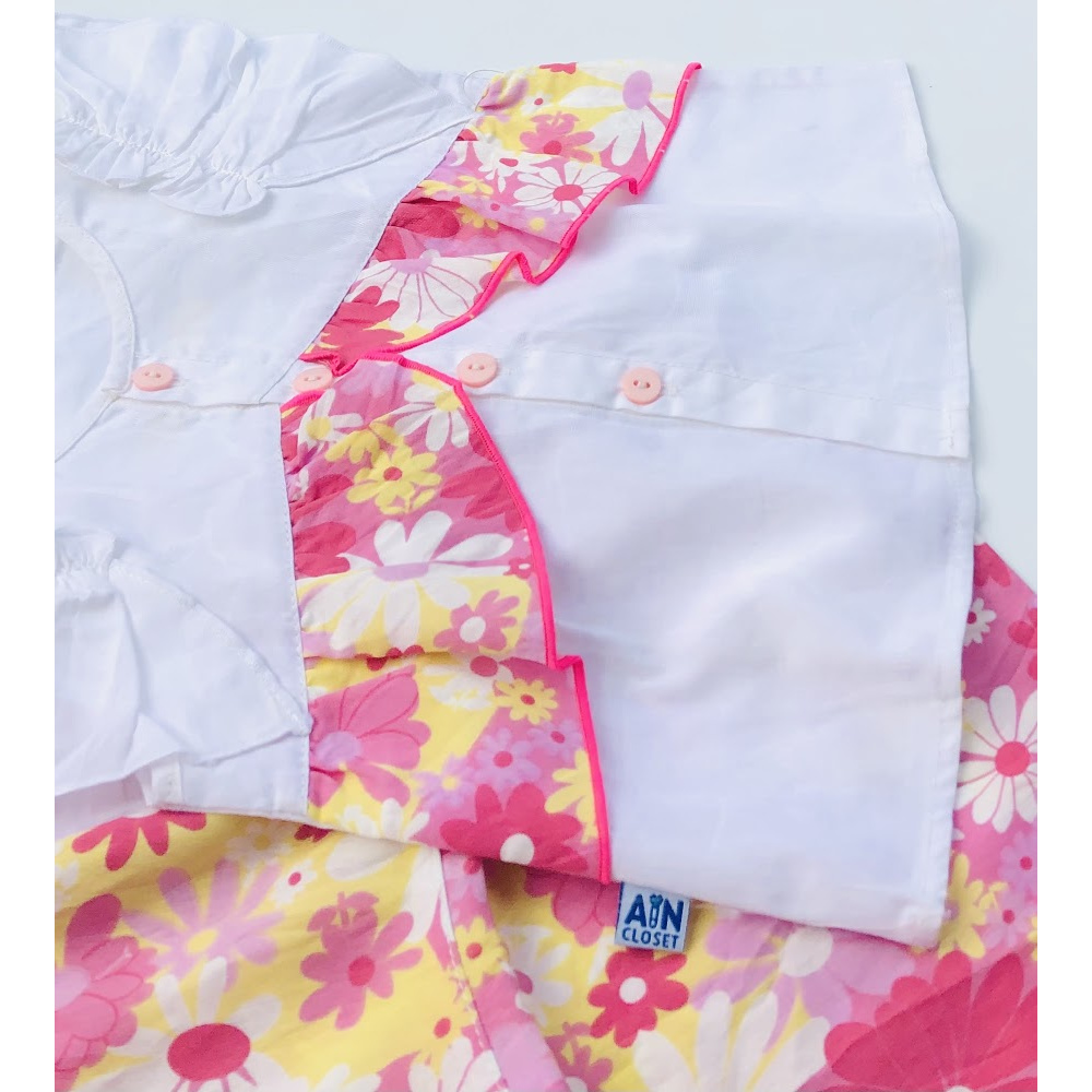 [Mã BMBAU50 giảm 7% đơn 99K] Bộ quần áo lửng trắng bé gái quần họa tiết hoa hồng - AICDBGQ3VNF0 - AIN Closet