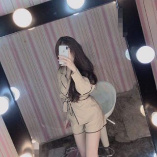 Set Vest Viền Tay Phồng Nơ Eo Cao Cấp(Kèm video,Hình thật Sp)🤩