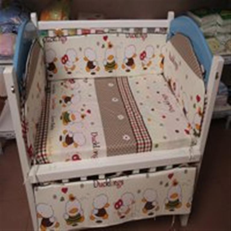Bộ chăn ra quây cũi hình hươu Shopconcuame (Nâu) + Tặng 8 khăn mặt gerber cho bé màu sắc ngẫu nhiên