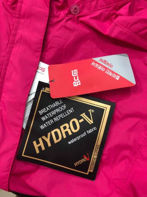 Áo khoác Outdoor cản gió giữ ấm hàng hiệu đắt đỏ