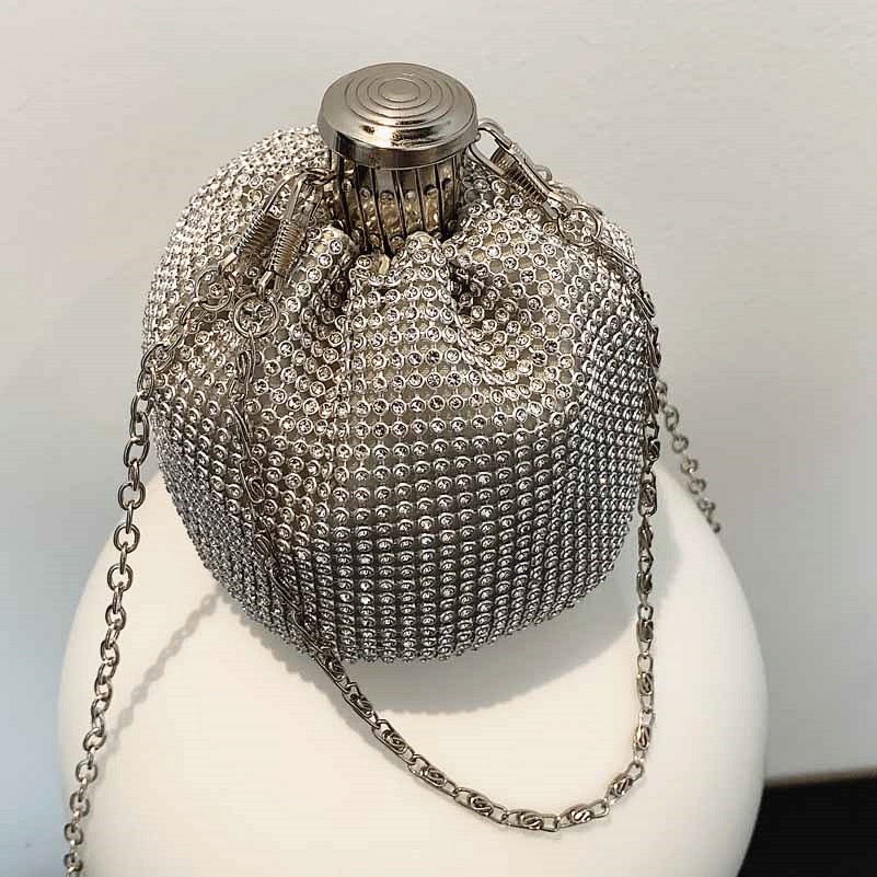 Túi đeo chéo JASMIN NOIR đính đá phối dây xích thời trang cho nữ