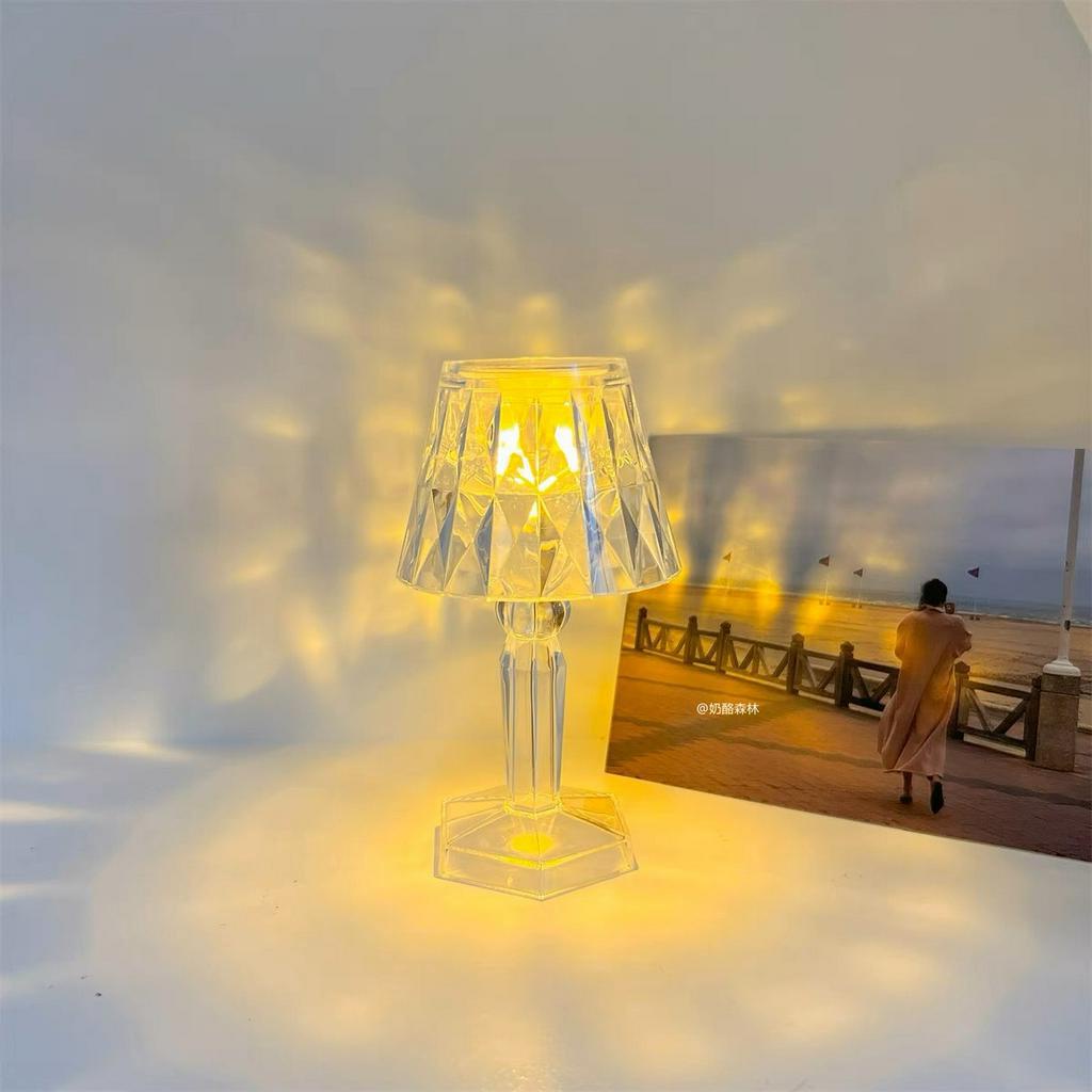 Đèn trang trí pha lê bóng led để bàn,Đèn để bàn phụ kiện chụp hình-Se.Decor