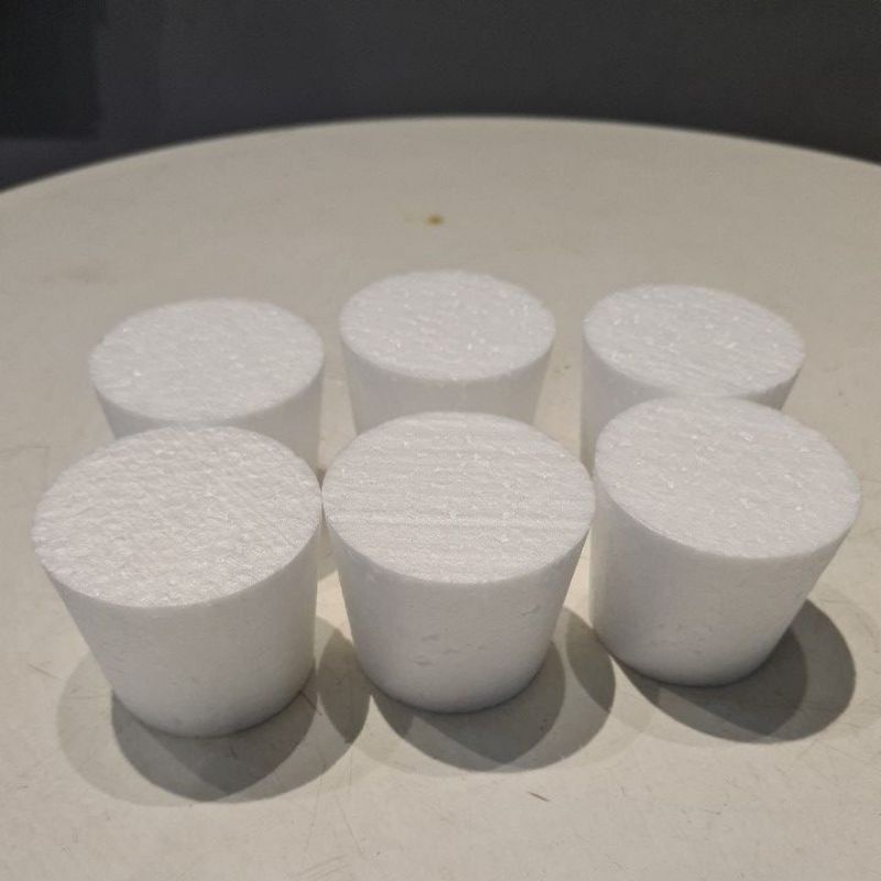 bộ 6c xốp làm cupcake size 4.5 x 4.5 x 5.5cm