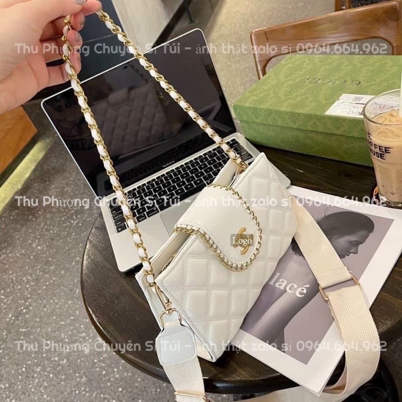 🎀 Túi Xách Nữ, Túi Kẹp Nách Trần Ô Viền Xích, Hai Dây Đeo Size 20 Đính Logo Vàng Nổi Hàng Loại 1
