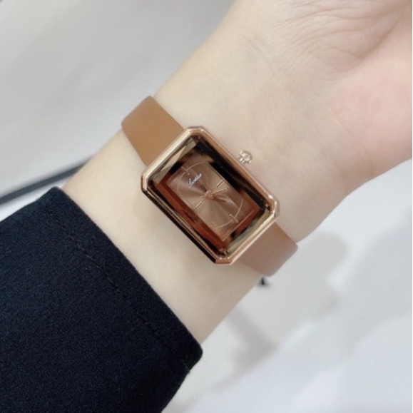 Đồng hồ nữ chính hãng dây da cao cấp chống nước 5atm | BigBuy360 - bigbuy360.vn