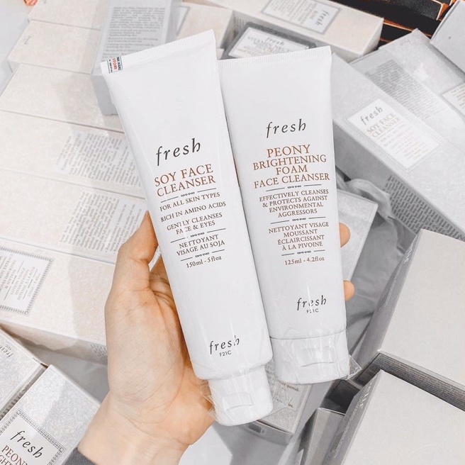 Sữa rửa mặt chiết xuất đậu nành tươi FRESH Soyface Cleanser