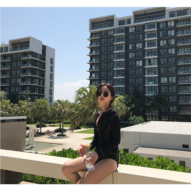Bikini, Bộ Đồ bơi nữ áo tắm liền một mảnh dài tay viền sọc eo chất thun lạnh hàn quốc kín đáo che bụng