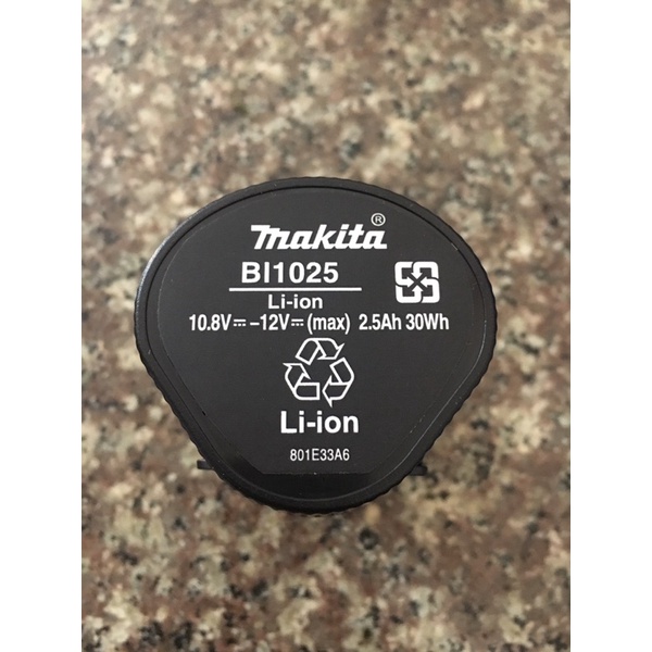 Pin Makita 10.8v