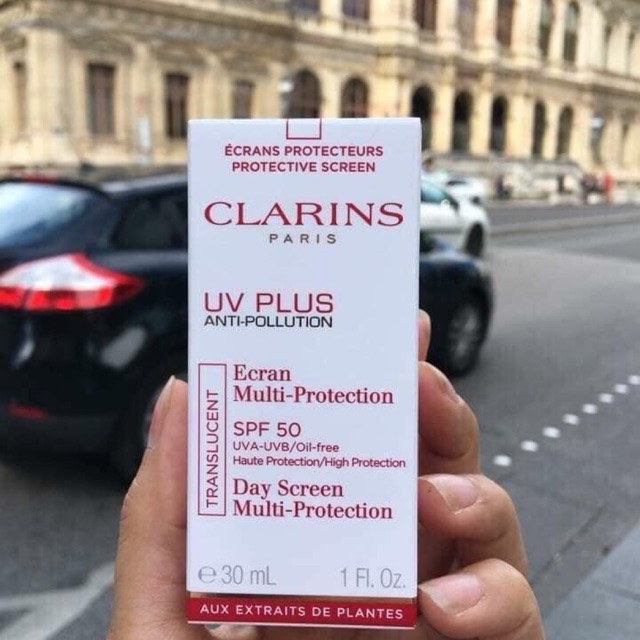 Kem chống nắng clarins