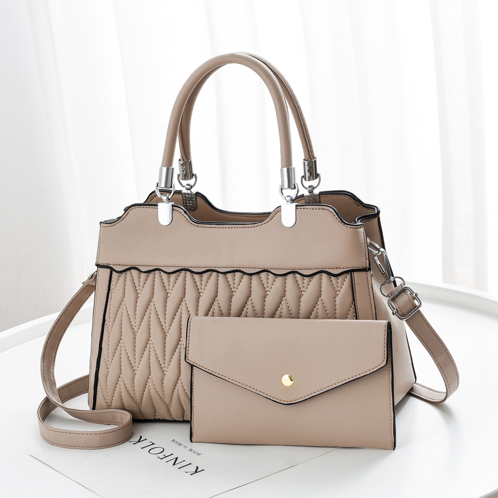 Túi xách nữ công sở cao cấp cỡ vừa 31cm tặng kèm ví da thời trang sang trọng HER BAG TXN023