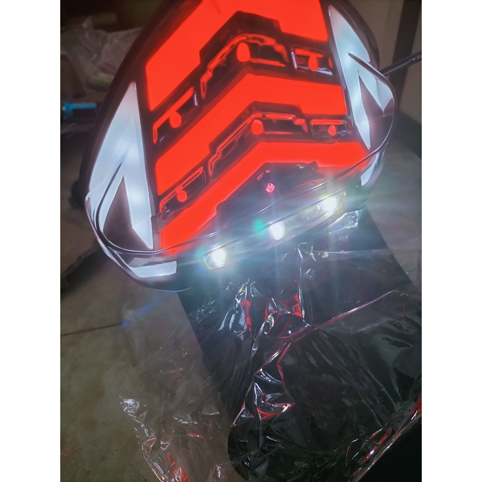 Cụm Đèn Hậu Led Lắp Xe WAVE A 50cc/100cc - WS - RS - Có Kèm Rắc