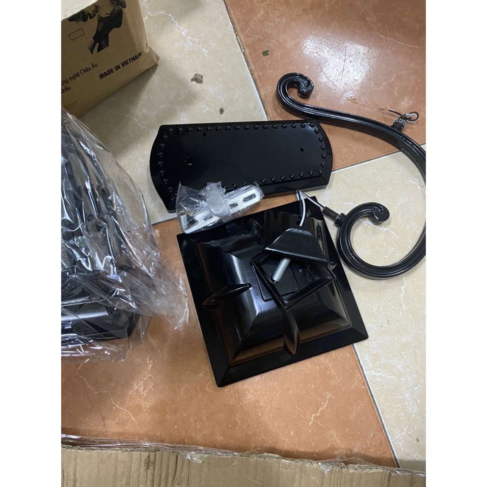 Đèn hiên,sân vườn,cột cổng ....  mã 0104S
