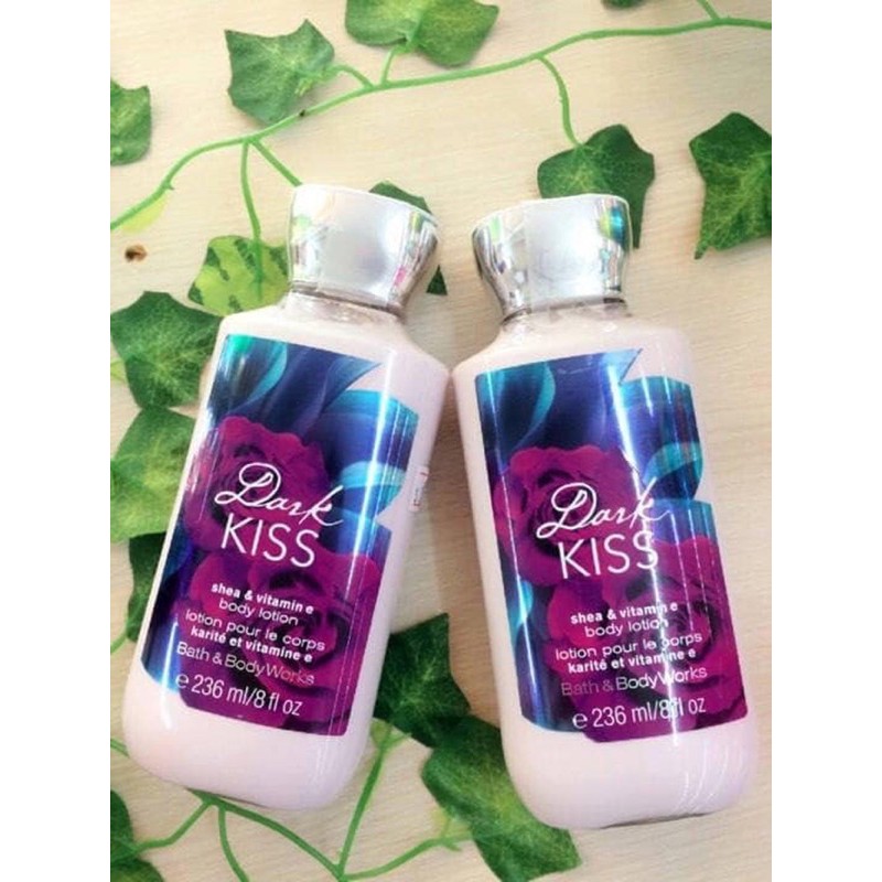 [ auth] Sữa dưỡng thể Bath & Body Works hương Dark Kiss Body Lotion 236ml