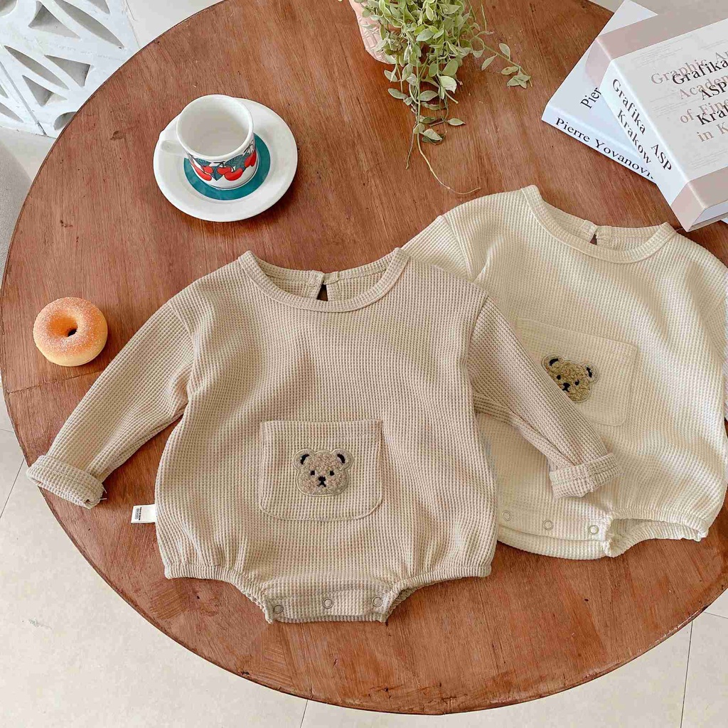 Bộ Áo Liền Quần Tay Dài Dáng Rộng In Hình Gấu Hoạt Hình Dễ Thương Cho Trẻ Sơ Sinh