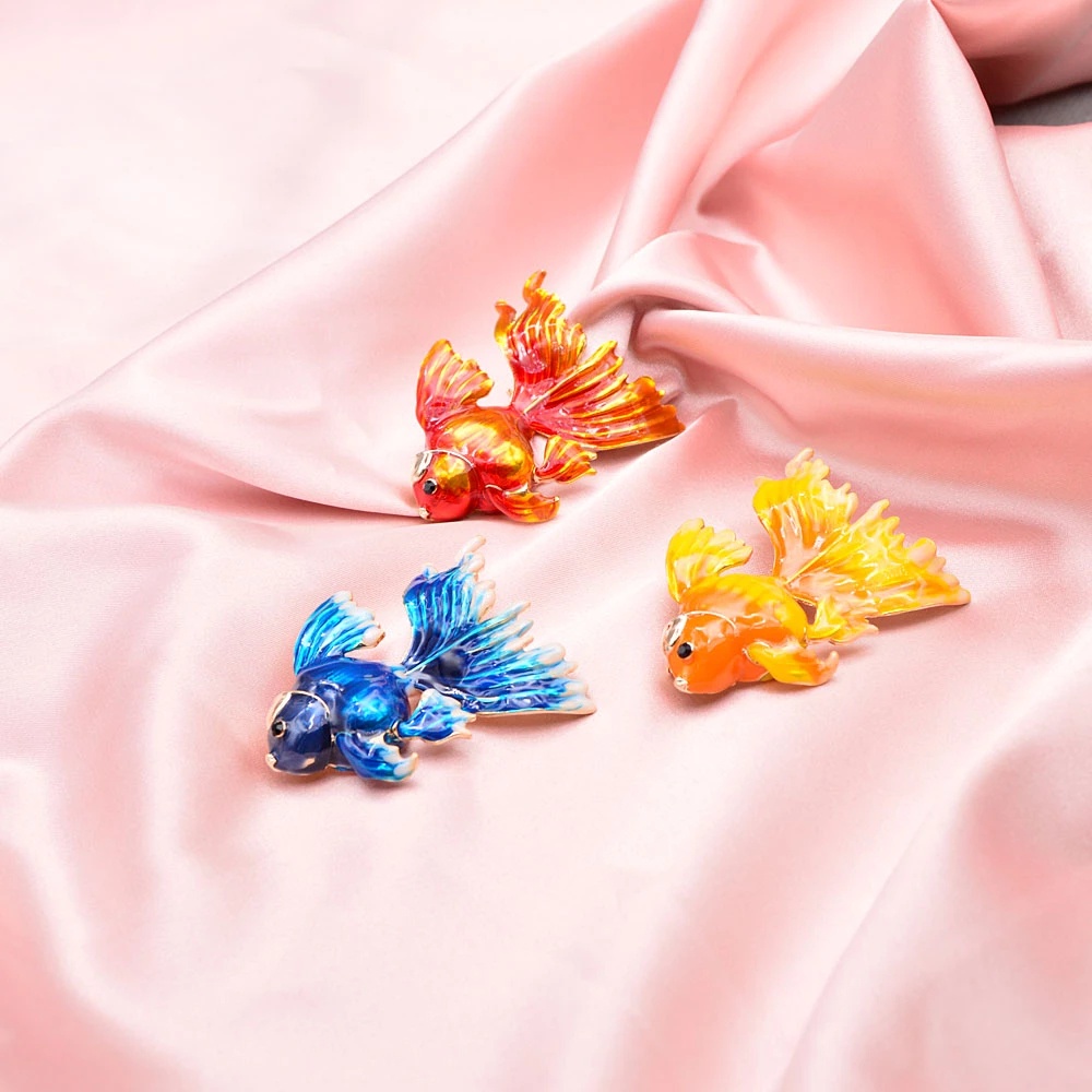 Ghim Cài Áo Hình Cá Vàng Dễ Thương Dành Cho Nữ