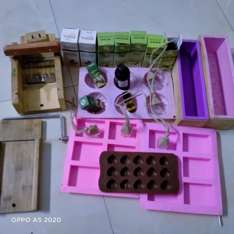 thanh lý combo đồ làm xà phòng handmade