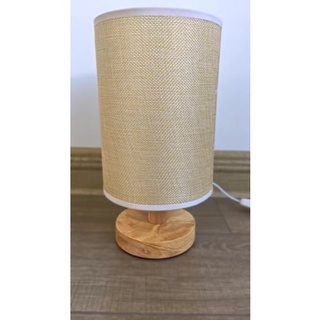 Đèn ngủ để bàn đế gỗ