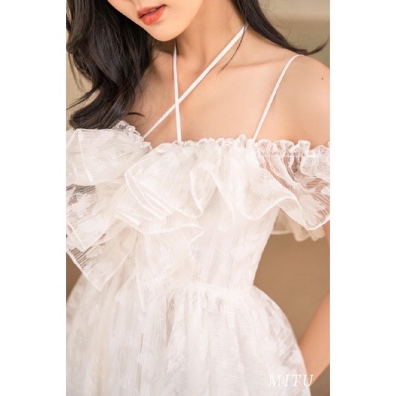Đầm cổ yếm xoè bồng  287