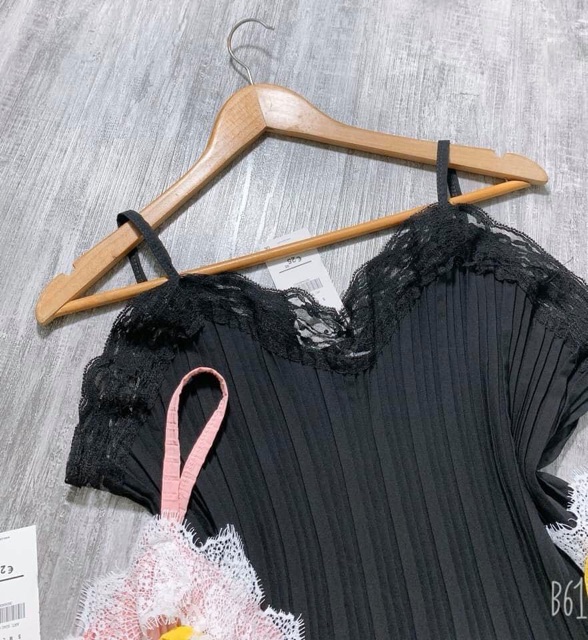 Bộ lụa dập ly 2 dây pha ren cực tiểu thư kèm ảnh thật