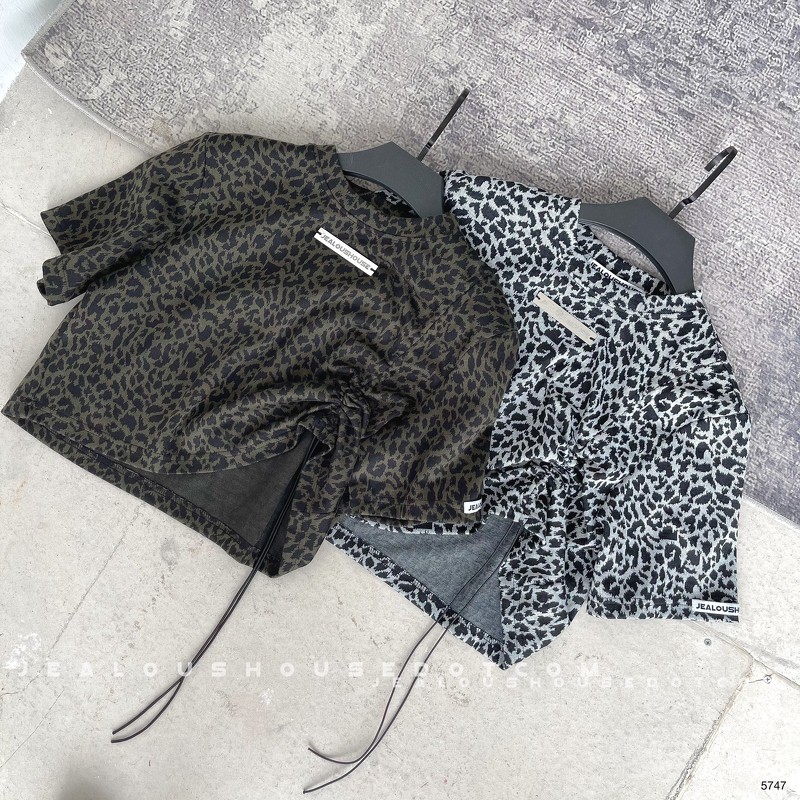 [Mã WASKT304 giảm 15% tối đa 30K đơn 99K] Áo croptop da báo dây rút ss01 5747 | BigBuy360 - bigbuy360.vn