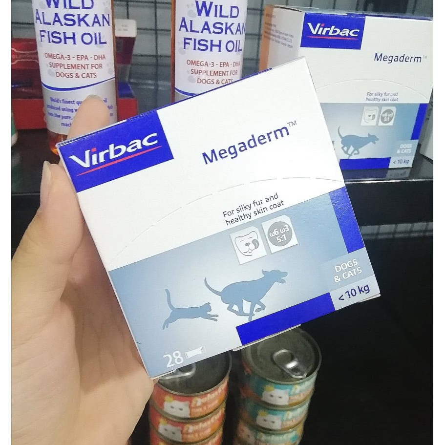 Dầu cá omega 3 và 6 giúp dưỡng lông cho chó mèo Megaderm Virbac 28 gói x 4ml