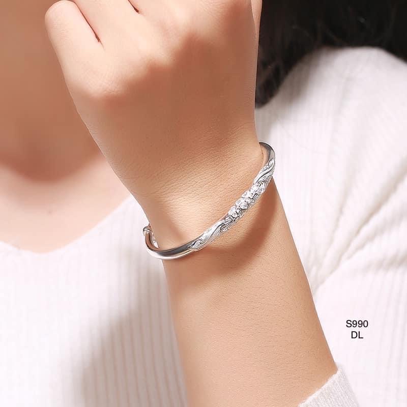 Vòng tay nữ Chạm hoa Sen Cao cấp hàng đặc dày dặn gia công thủ công, hoa văn rõ nét Mainomi Shop Bạc Xinh