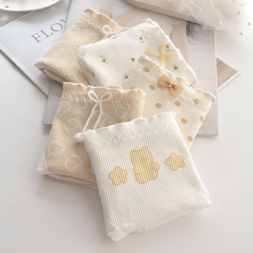 Quần Lót Nữ Viền Ren Họa Tiết Chấm Bi Chất Liệu Co Giãn Thoáng Khí Mềm Mại Phong Cách Hàn Quốc