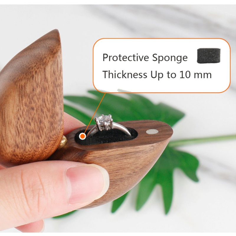 Hộp gỗ đựng nhẫn hình trái tim