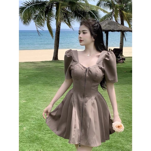 ✨💕Đầm dáng coè tay phồng màu nâu tây dang quá ạ