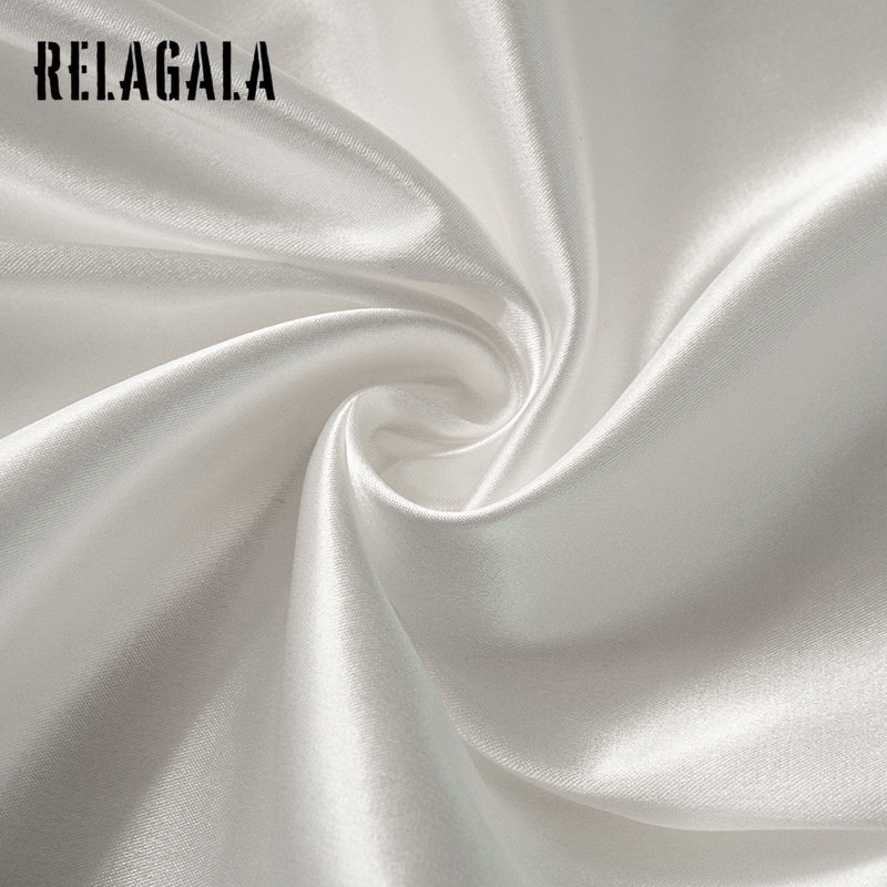 Đầm Hai Dây Xẻ Tà Cao Gợi Cảm Relagala