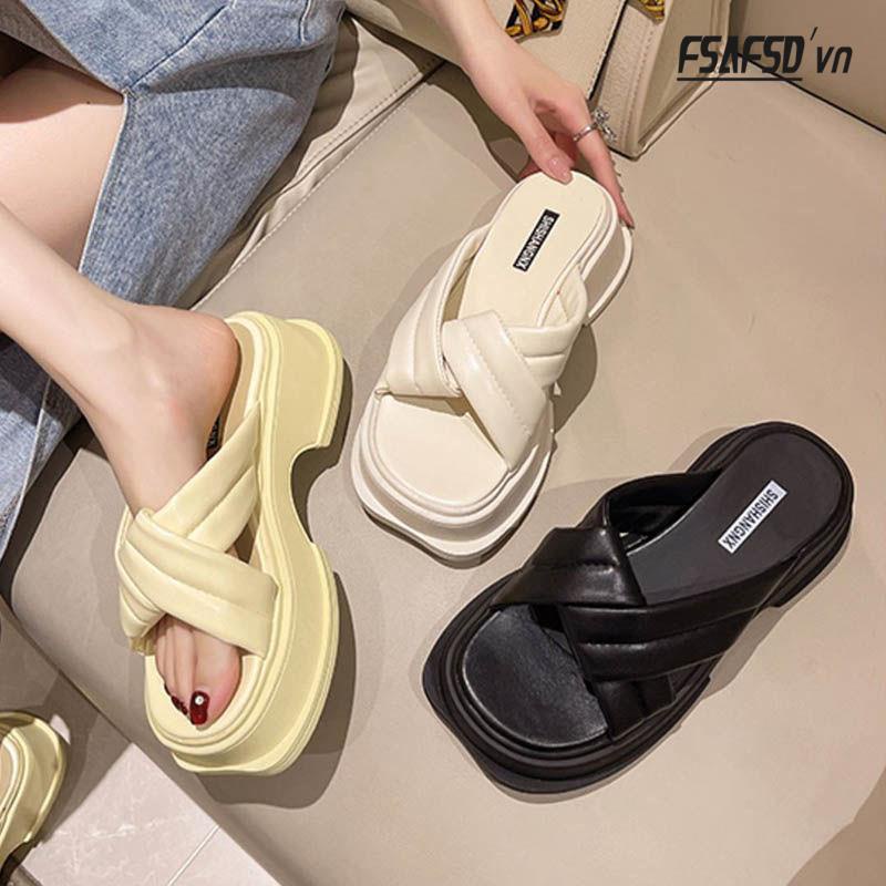 Dép Đế Dày Hở Ngón Chống Trượt Thiết Kế Mới Thời Trang Mùa Hè Dành Cho Nữ 2022
