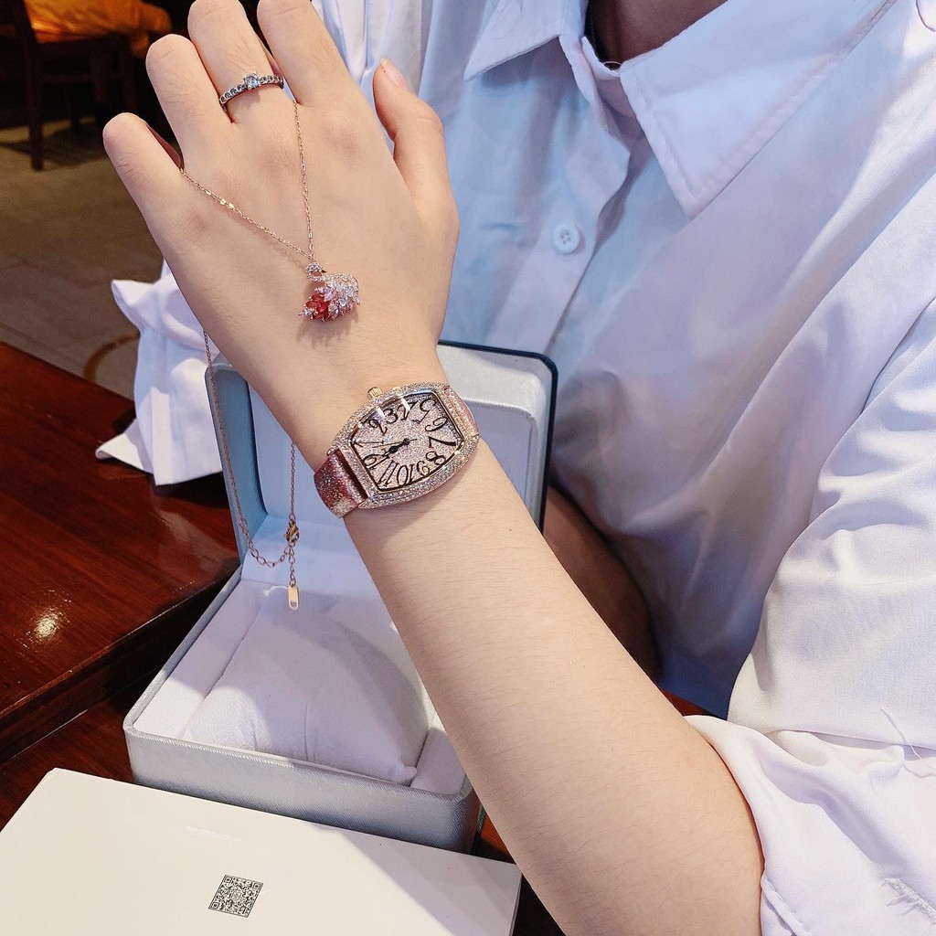 Đồng Hồ Nữ Davena phiên bản hồng D31525