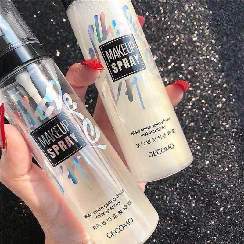 XỊT KHOÁ NỀN & BẮT SÁNG CĂNG BÓNG LỚP MAKEUP SUỐT 8 TIẾNG SPRAY 100ml | BigBuy360 - bigbuy360.vn