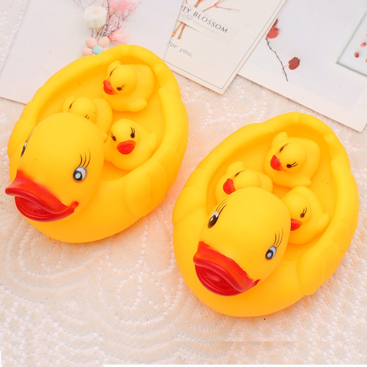 Set Vịt Thả Bồn Tắm Có Còi Phát Tiếng Chíp Chíp - Đồ Chơi Bồn Tắm Cho Bé - PUPU KIDS SHOP