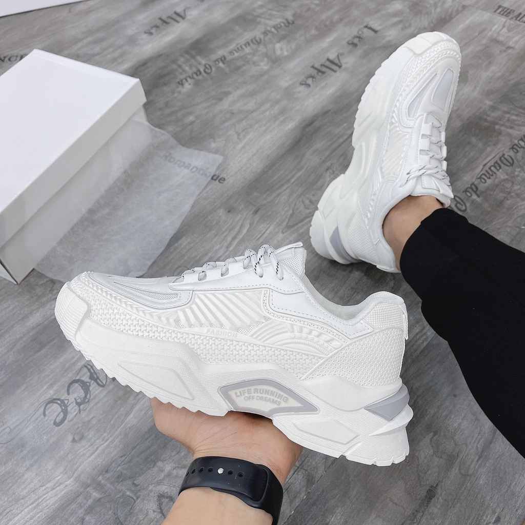 Sneaker Trắng K555_A BOY  Mẫu On Feet 5 cm hot nhất 2021