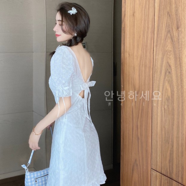 Đầm trắng nữ Emilyshop dáng xòe tay ngắn midi