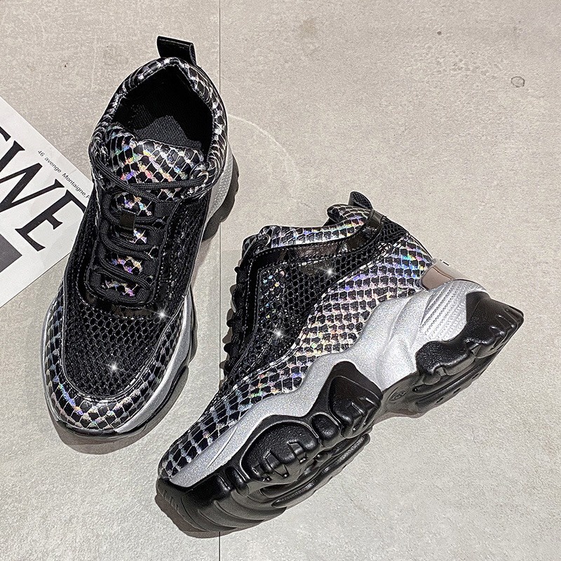 Sneaker nữ đế độn 9 CM