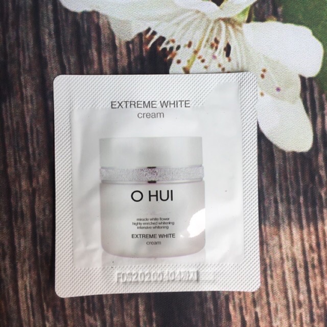 [ GIÁ HUỶ DIỆT ] Kem dưỡng trắng da Ohui Extreme White Cream 1ml