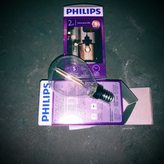 Bóng đèn led classic 2-25w , 4- 25w , 5.5w ba35 và p45 e14 ww philip
