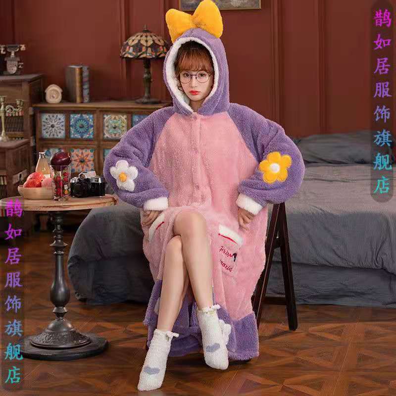 Áo Choàng Ngủ Lông Cừu San Hô Dày Dài Họa Tiết Hoạt Hình Thời Trang Thu Đông Cho Nữ | BigBuy360 - bigbuy360.vn