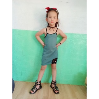 Đầm ôm body  2 dây bé gái