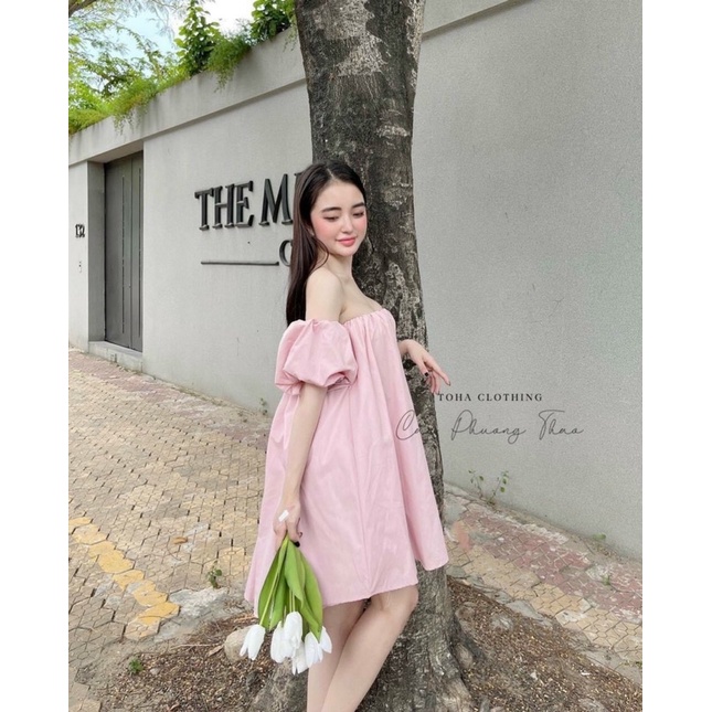 Áo trễ vai tay bồng dáng váy suông