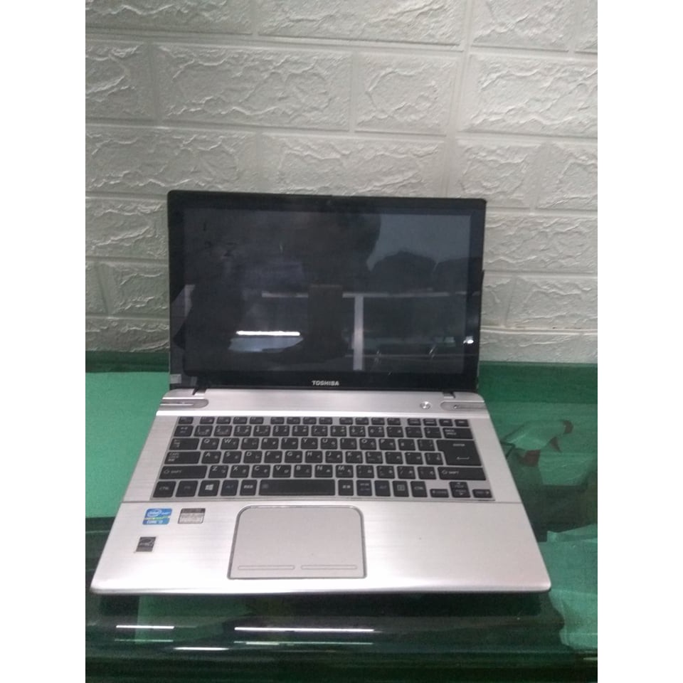 Thanh lý Laptop DynaBook  P840 , Core i5 3337u , Ram 4gb, Vỏ nhôm, Siều bền