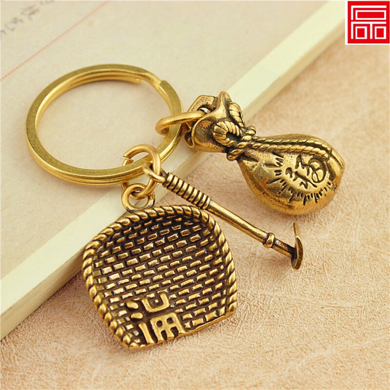 Làm bằng tay Trung Quốc phong cách tinh khiết đồng thau Keychain Mặt dây chuyền Phụ kiện sáng tạo cá tính Retro Xe chìa 