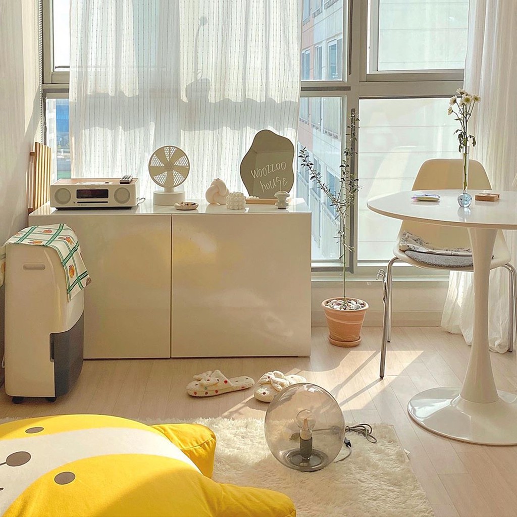 Gương Trang Điểm Để Bàn Tiện Dụng Hình Dáng Độc Đáo