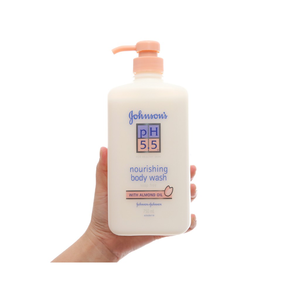 Sữa tắm dầu hạnh nhân Johnson's pH5.5 (750ml).