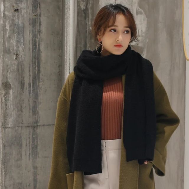 Khăn len nữ